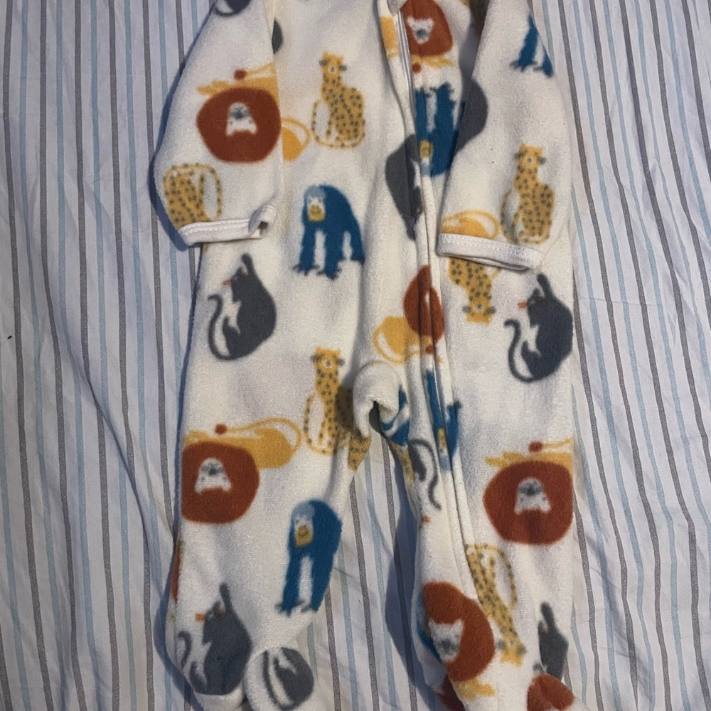 Source Unknown Multicolor Animal Print Kids Footie